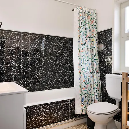 ! Luminous 2Br Top Floor ! Praca Da Republica Porto Exterior photo