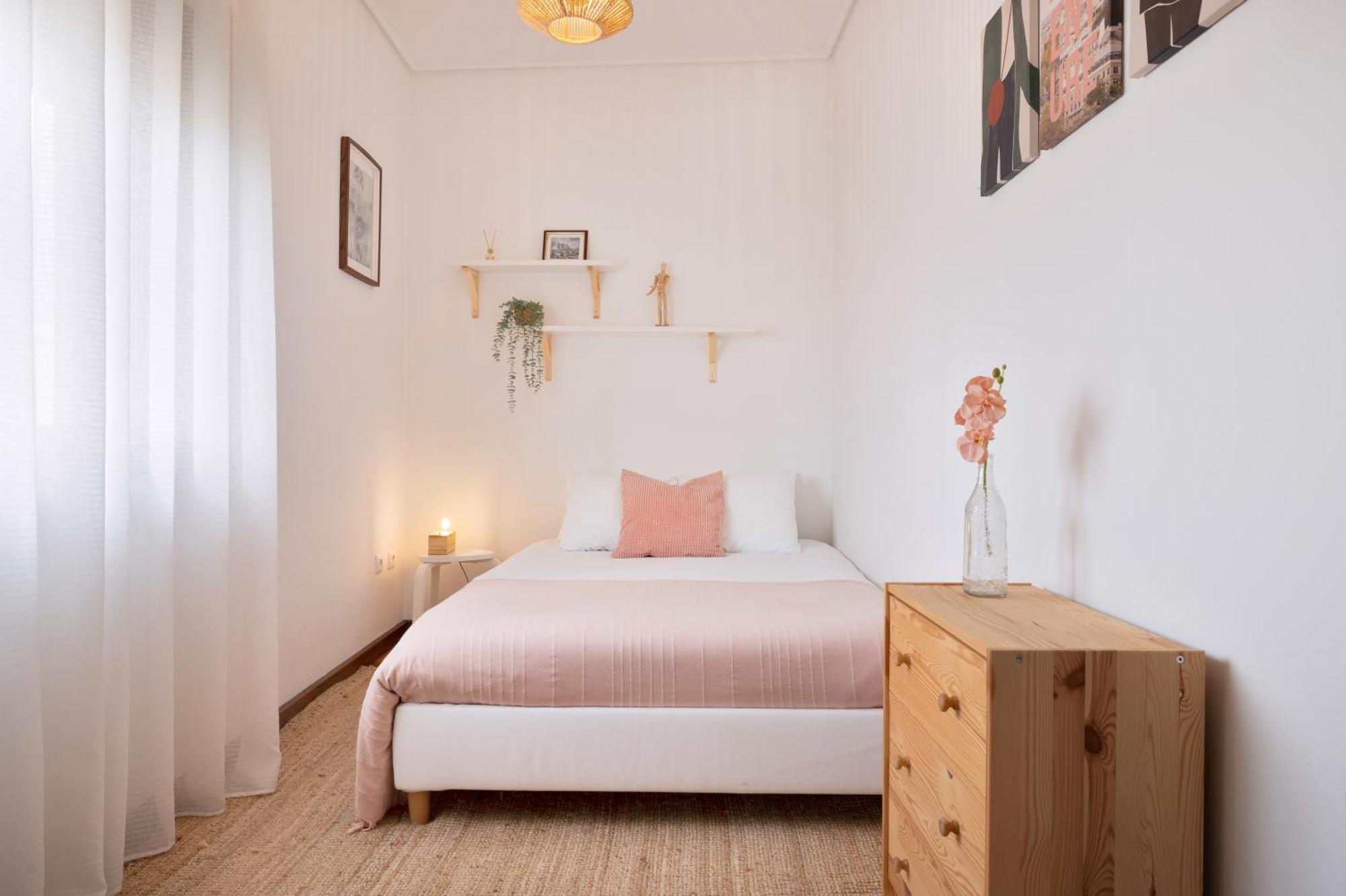 ! Luminous 2br Floor ! Praca Da Republica Apartment *
